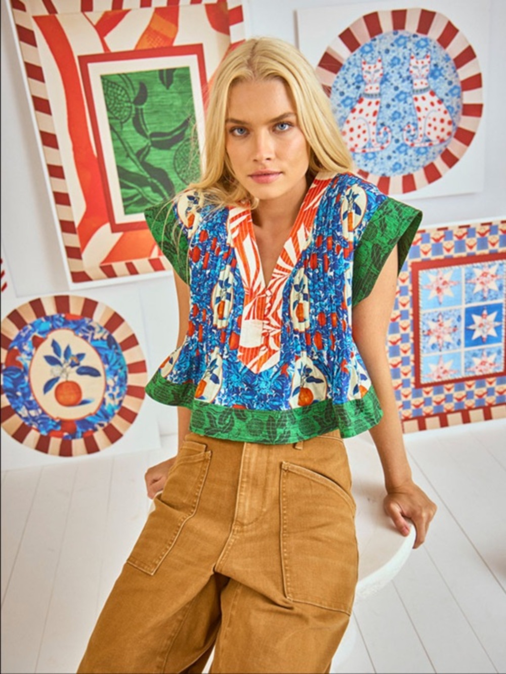 Hunter Bell Lola Short Sleeve V-Neck Blouse L